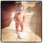 It's so funny to take off my diaper!